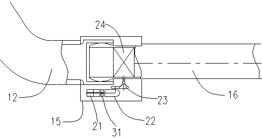 Combustion chamber capable of automatically adjusting mixed intake air