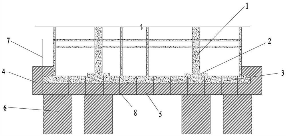 Raft foundation building uplift reinforcement structure and method in corrosive geological environment