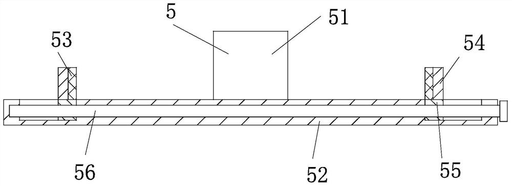 Refrigerator supporting piece with high space utilization efficiency