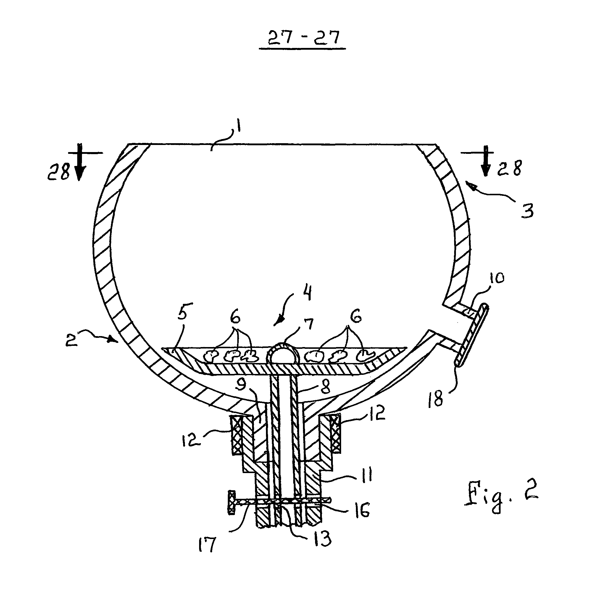 BBQ oven with controllable level position of charcoal chamber and inserts