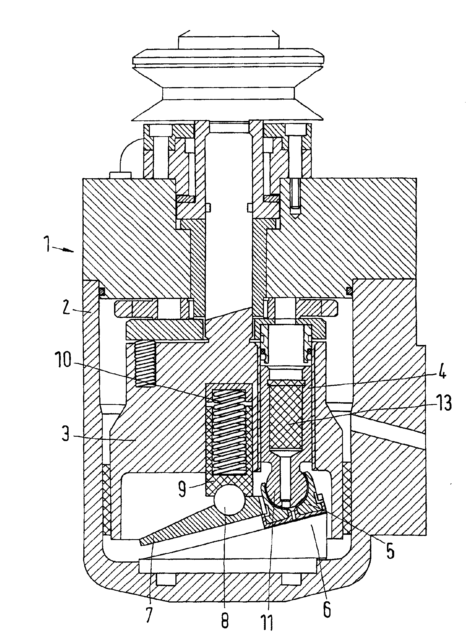 Hydraulic piston machine, in particular water hydraulic machine