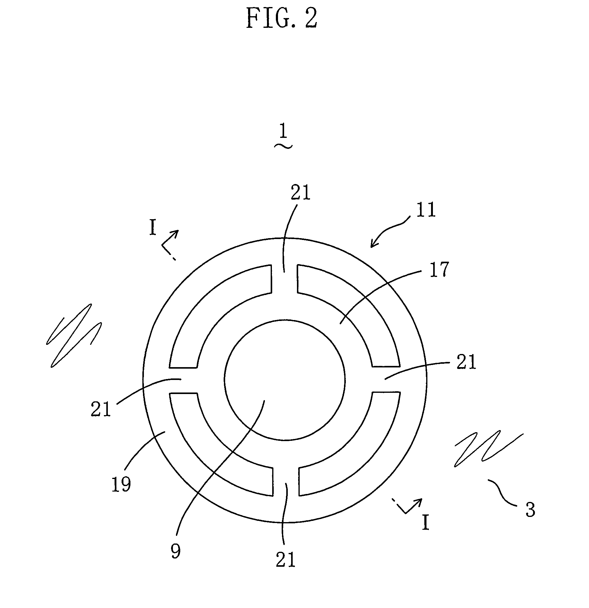 Resin molded article and molding method thereof