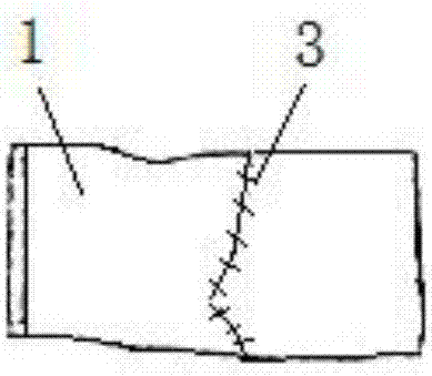 Hand-sewn valved outer pipe and mold and sewing method for the pipe