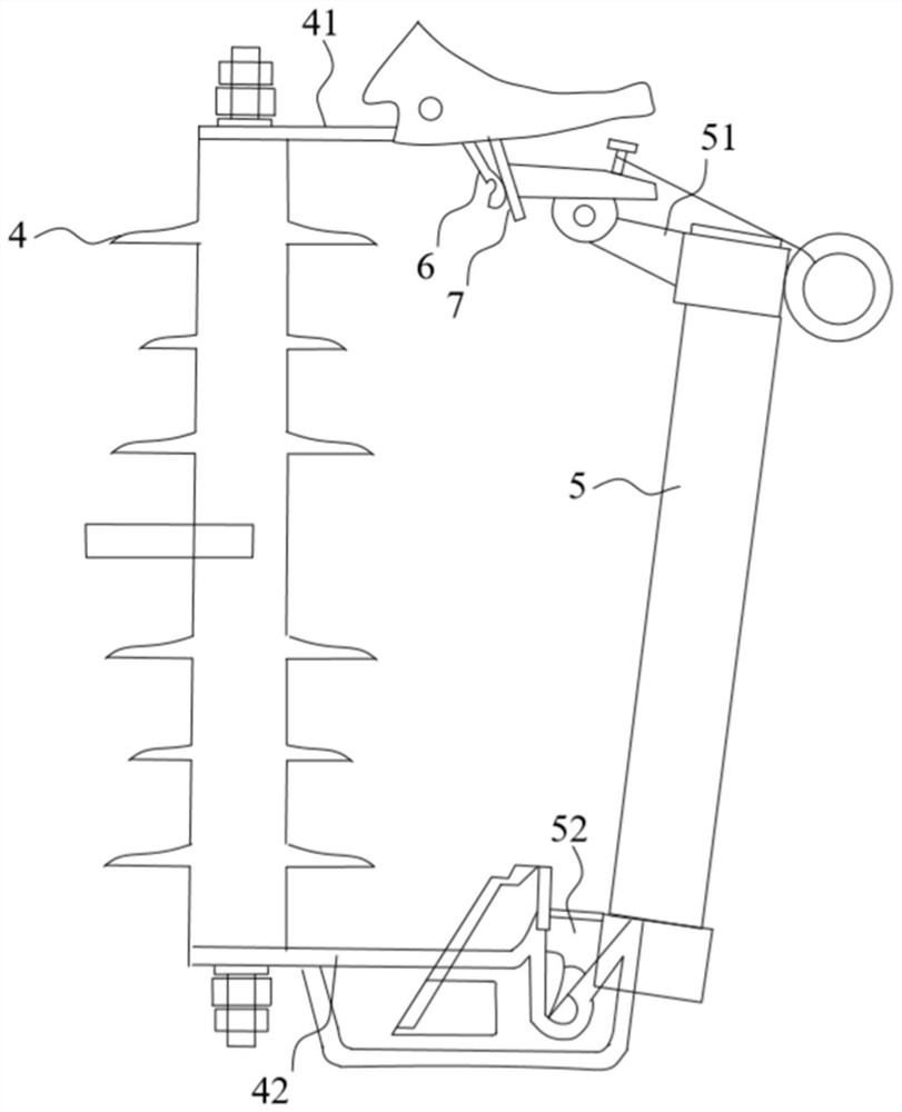 Drop-out fuse connecting structure and drop-out fuse