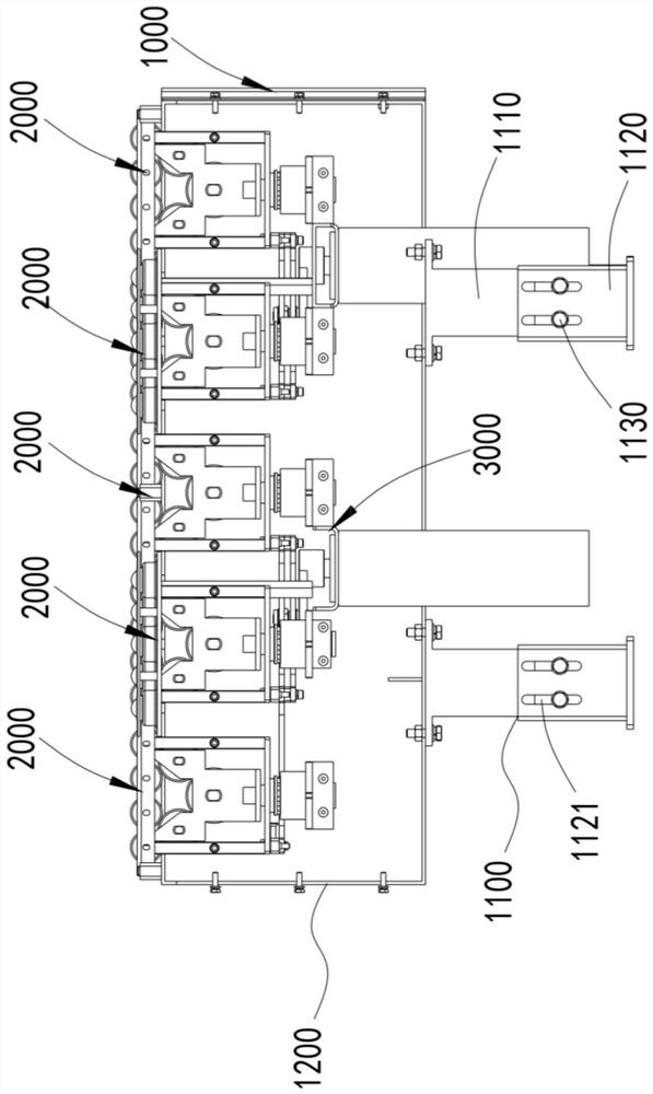 Rotary roller deflection type sorting device and logistics sorting system