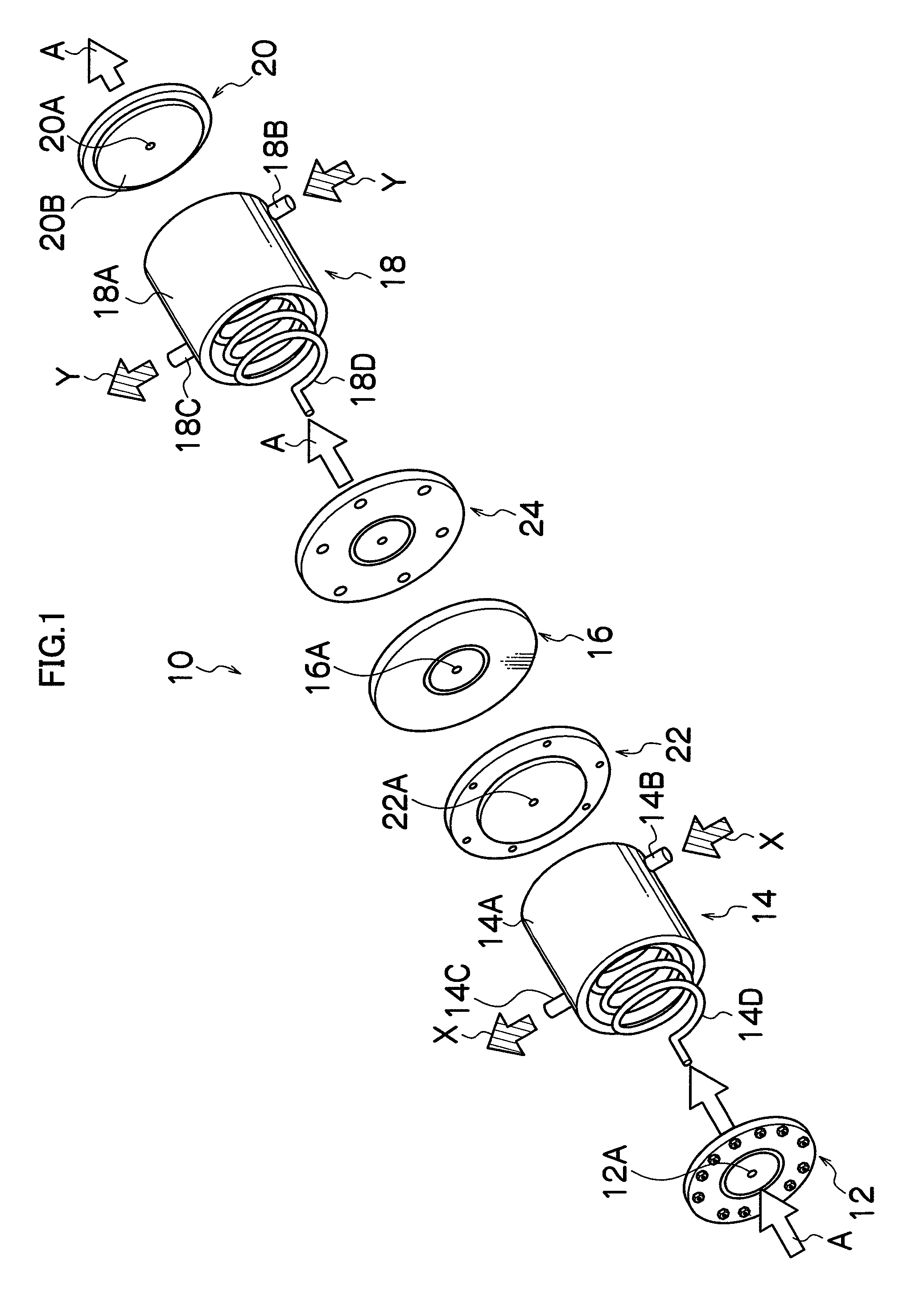 Micro fluid device having piping to control fluid temperature