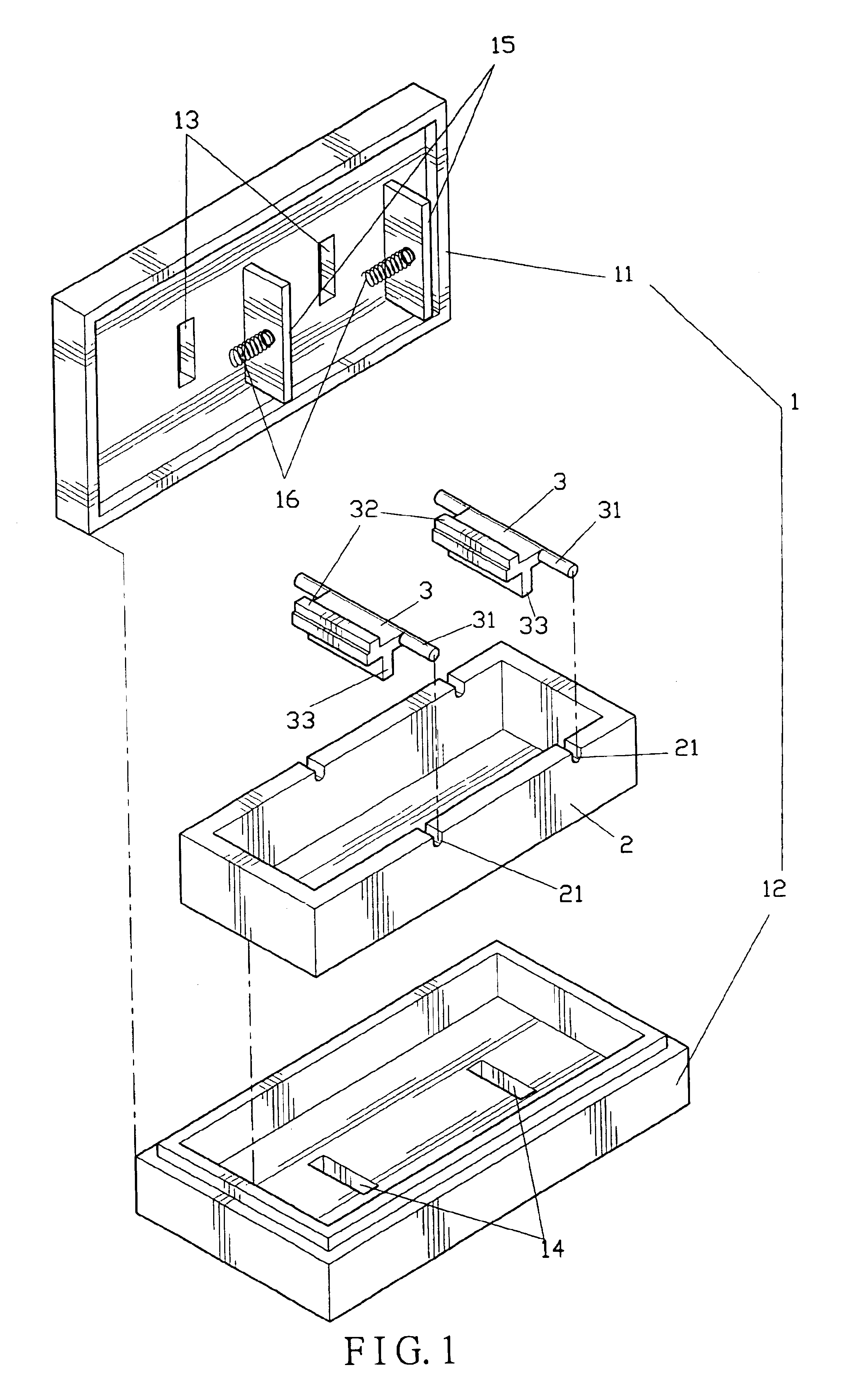 Socket protective cover capable of preventing single-opening insertion
