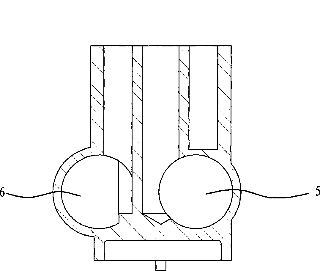 Stove combustor and process for manufacturing combustion disk in combustor