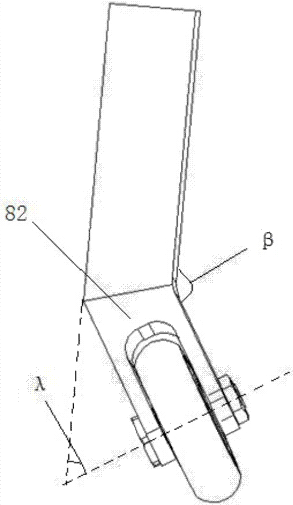Rotary wheel bracket clamp holder device and spinning machining method for large thin-wall curved face product