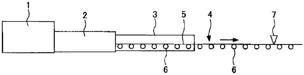 Glass ribbon transporting device, glass plate manufacturing device and glass plate manufacturing method