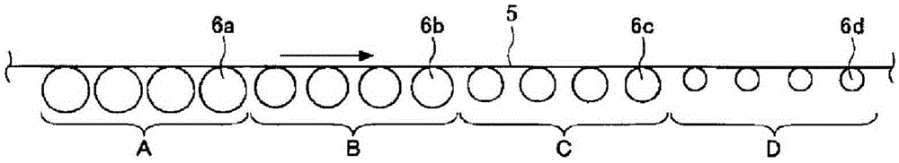 Glass ribbon transporting device, glass plate manufacturing device and glass plate manufacturing method