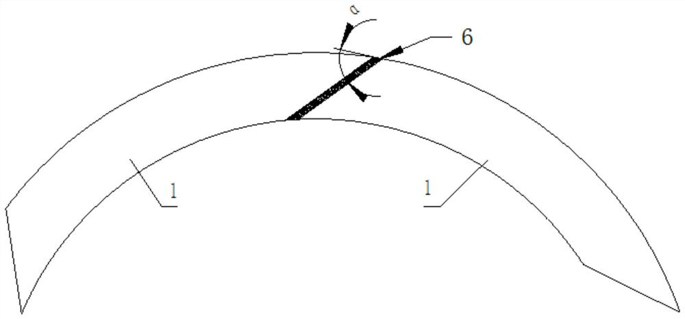 Annular curved surface titanium alloy workpiece and welding method thereof