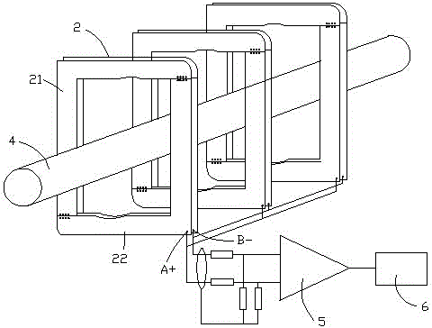 Voltage sensor for overhead line fault indicator based on equivalent charge