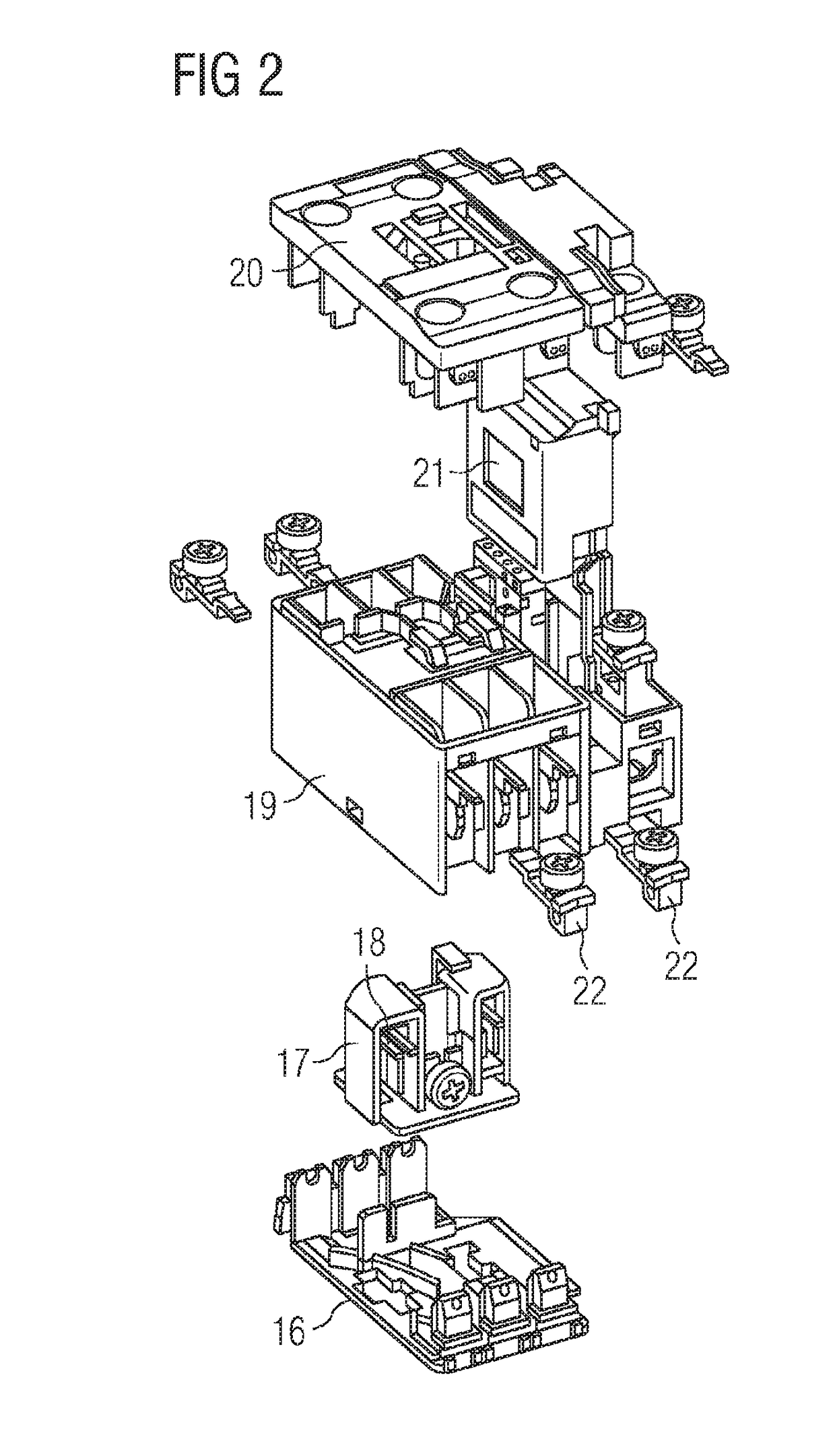 Low-voltage switching device with a variable design