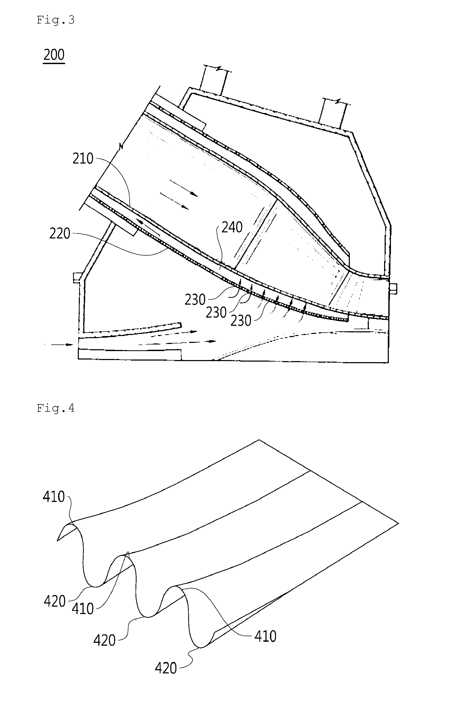 Liner, flow sleeve and gas turbine combustor each having cooling sleeve