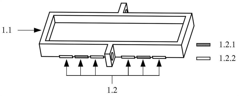 A standing wave switching type acoustic flow micro-controlling screening device and its working method