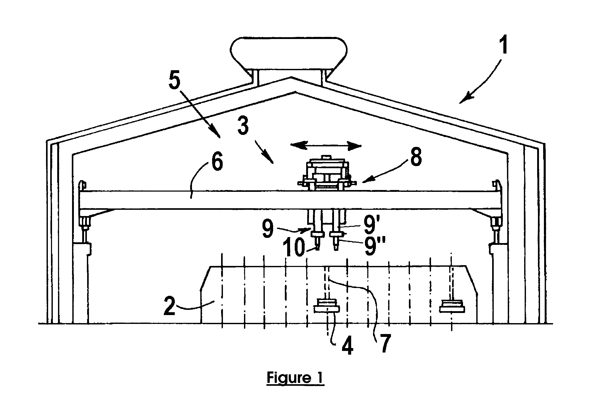 Fastening device for a collector of solid remains swiveling at the end of a mobile arm in particular fastening device for articulated buckets of a crust shovel