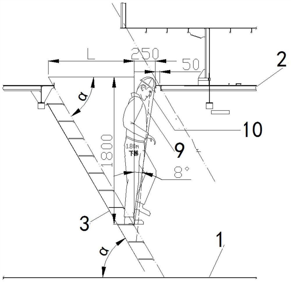 A method for judging the clear space of a ship's inclined ladder passage
