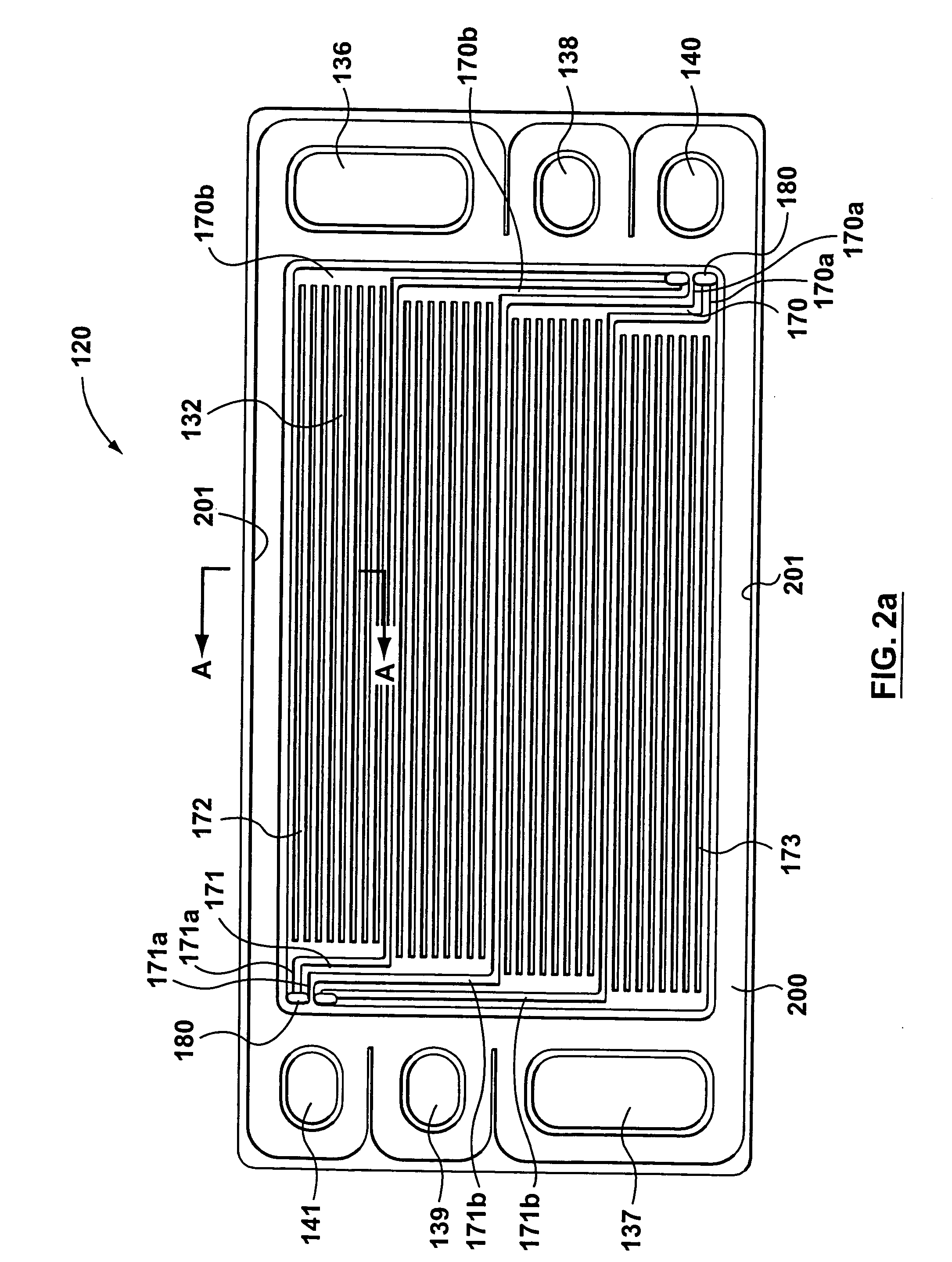 Fuel cell flow field plate