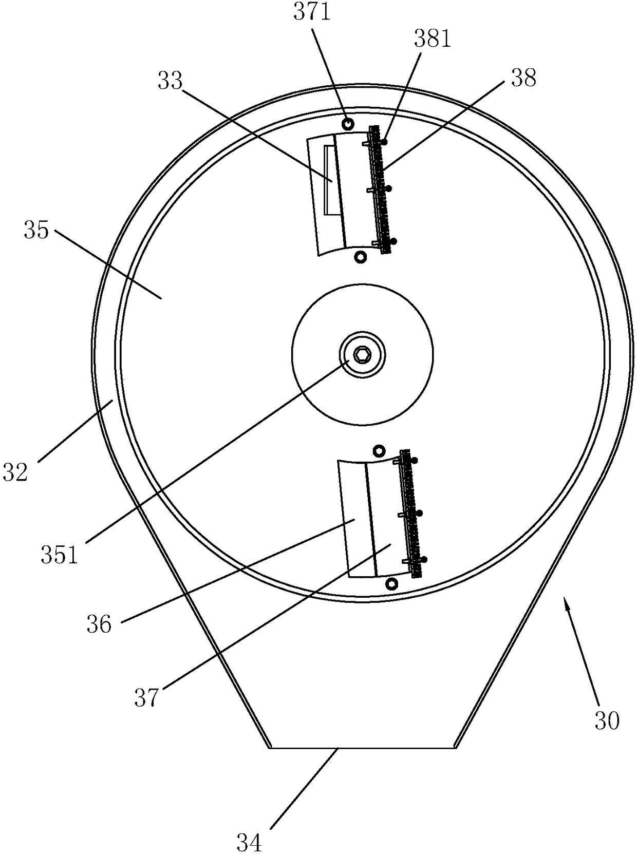 Hollow bamboo shoot shredding device