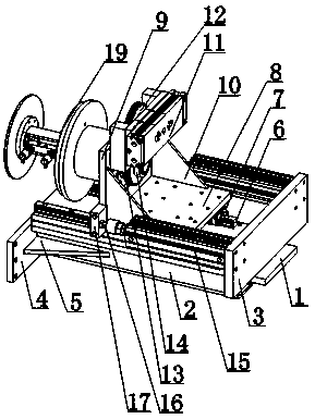 Veneer rotary-cutting device for wood-plastic composite plate
