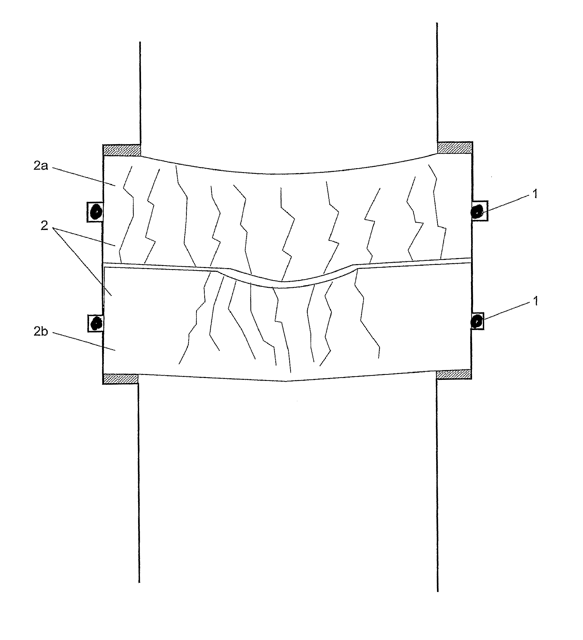 Plug construction comprising a hydraulic crushing body
