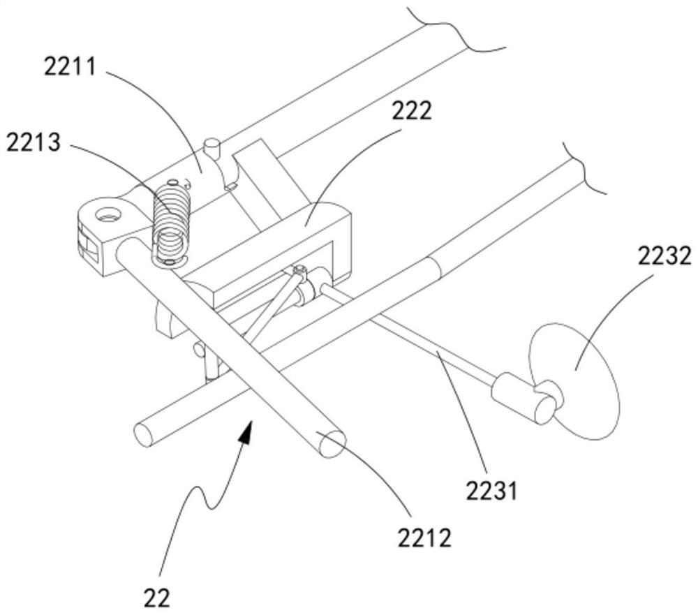 Bulk material packaging mechanism for automatically feeding bags, filling and sealing bags