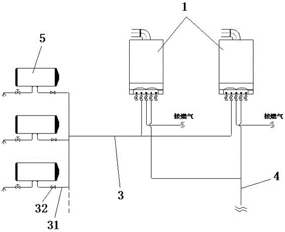 Water-returning-free central water supply system capable of being heated instantly when opened and method thereof