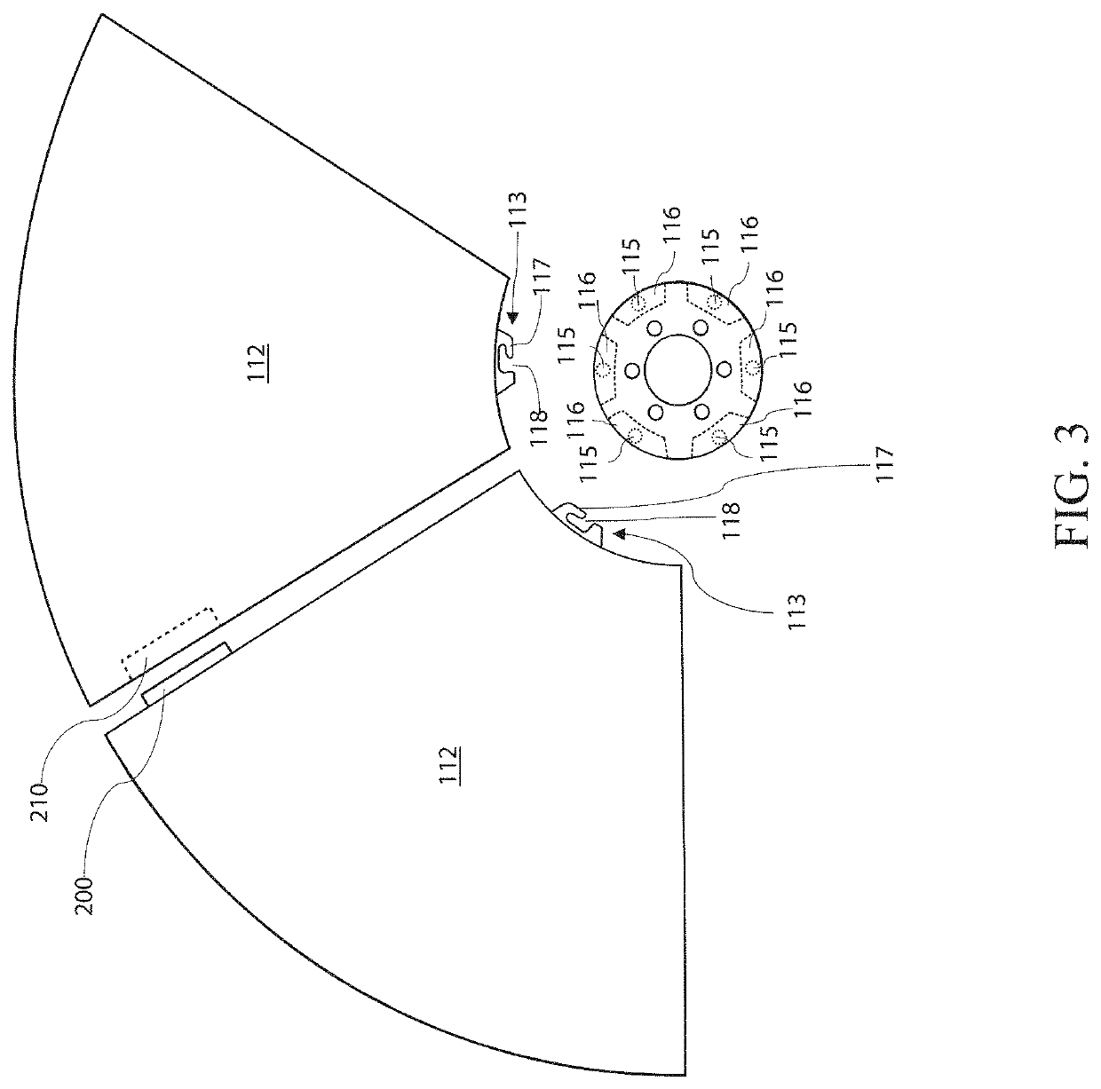 Quad band petal reflector antenna