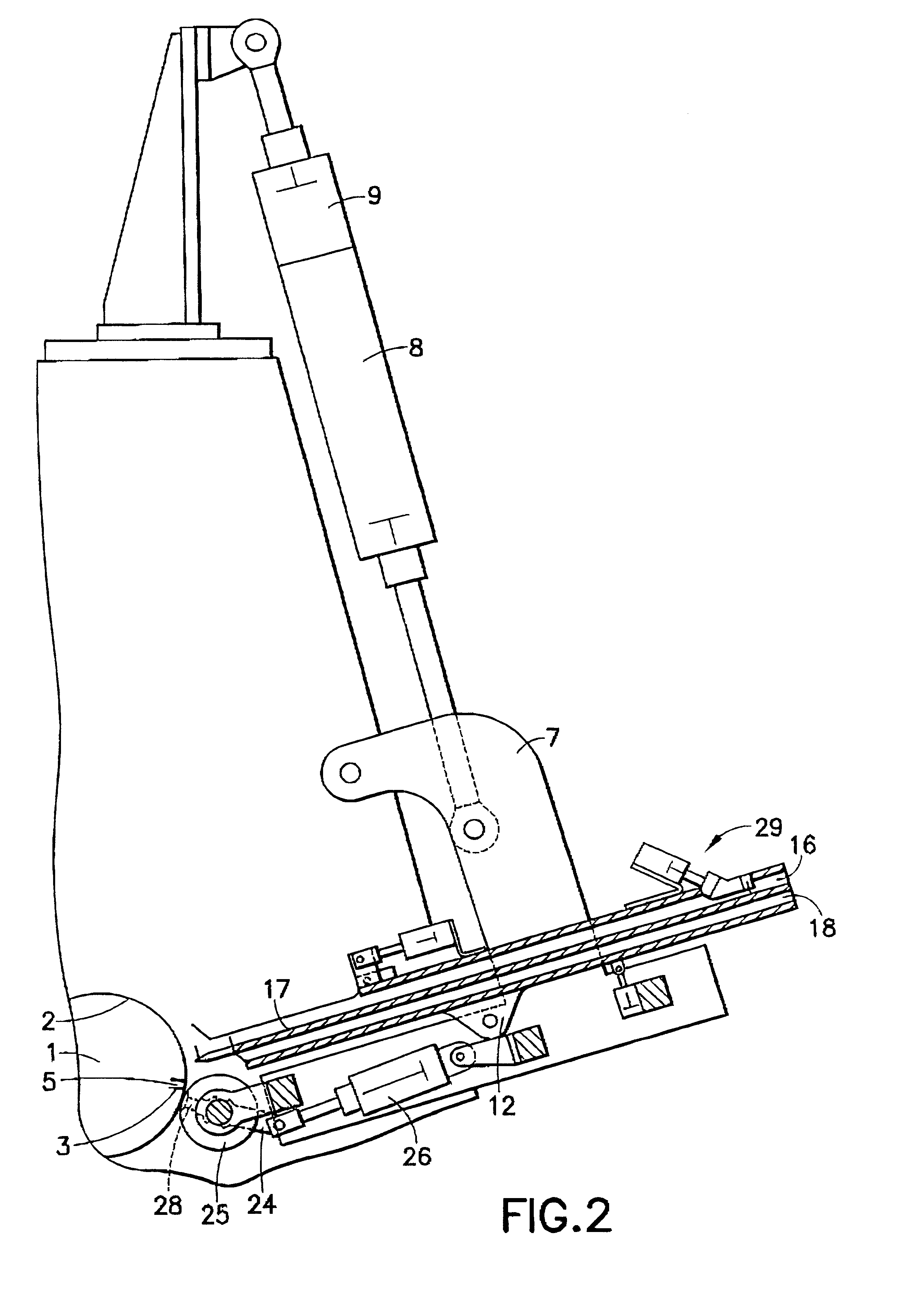 Apparatus and method for changing flexible printing plates
