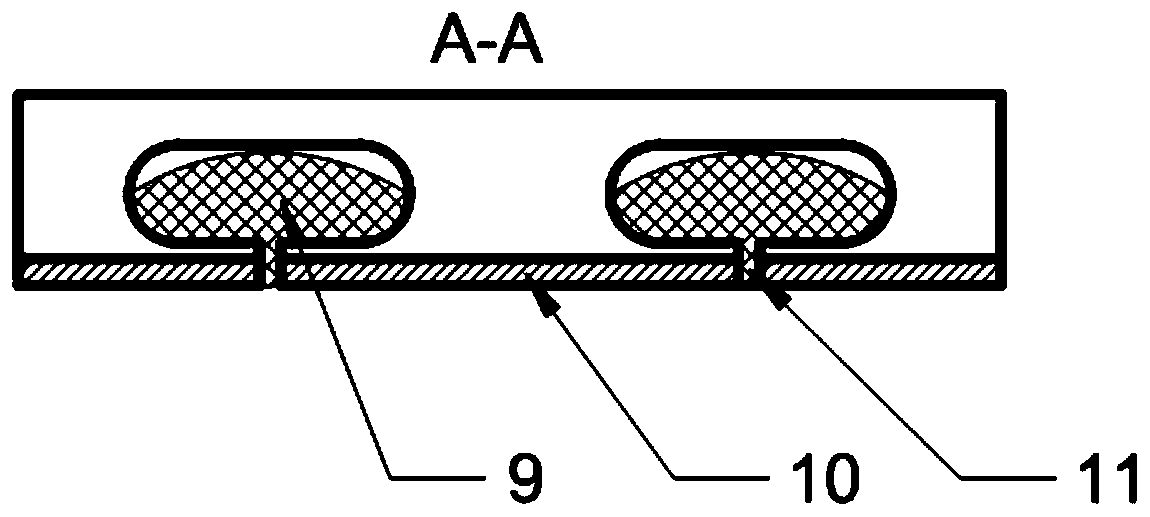 Electric conduction silica gel jetting device for defibrillation