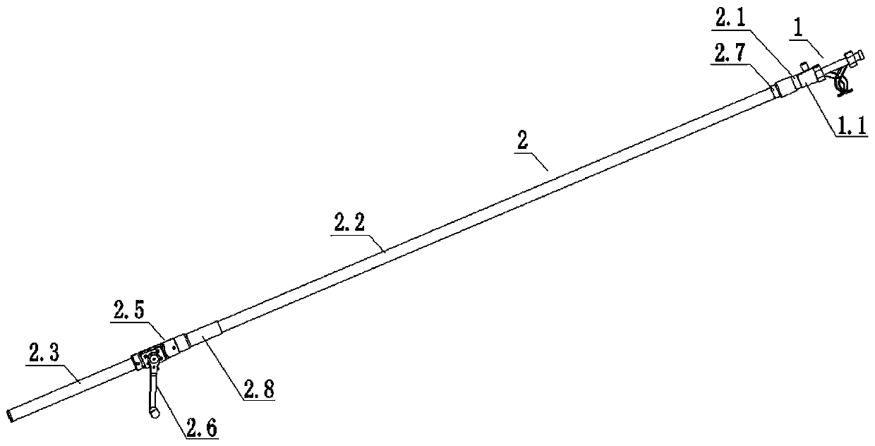 Insulating rod type wire clipper and using method thereof