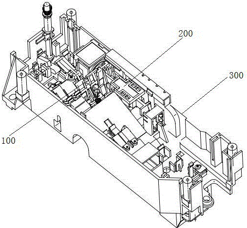 Execution mechanism of low-voltage circuit breaker