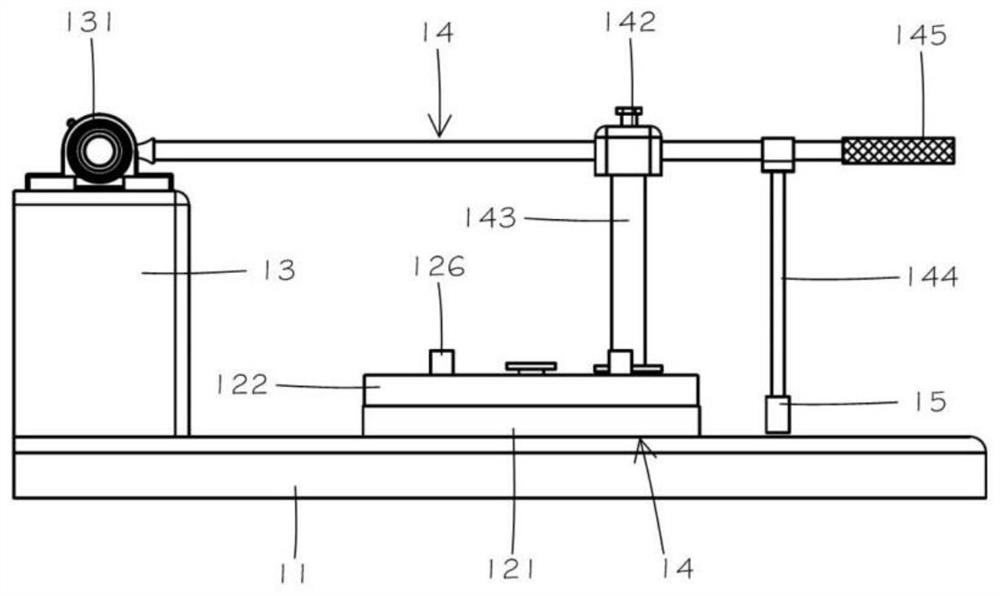 Chinese yam egg-yolk puff and preparation method thereof