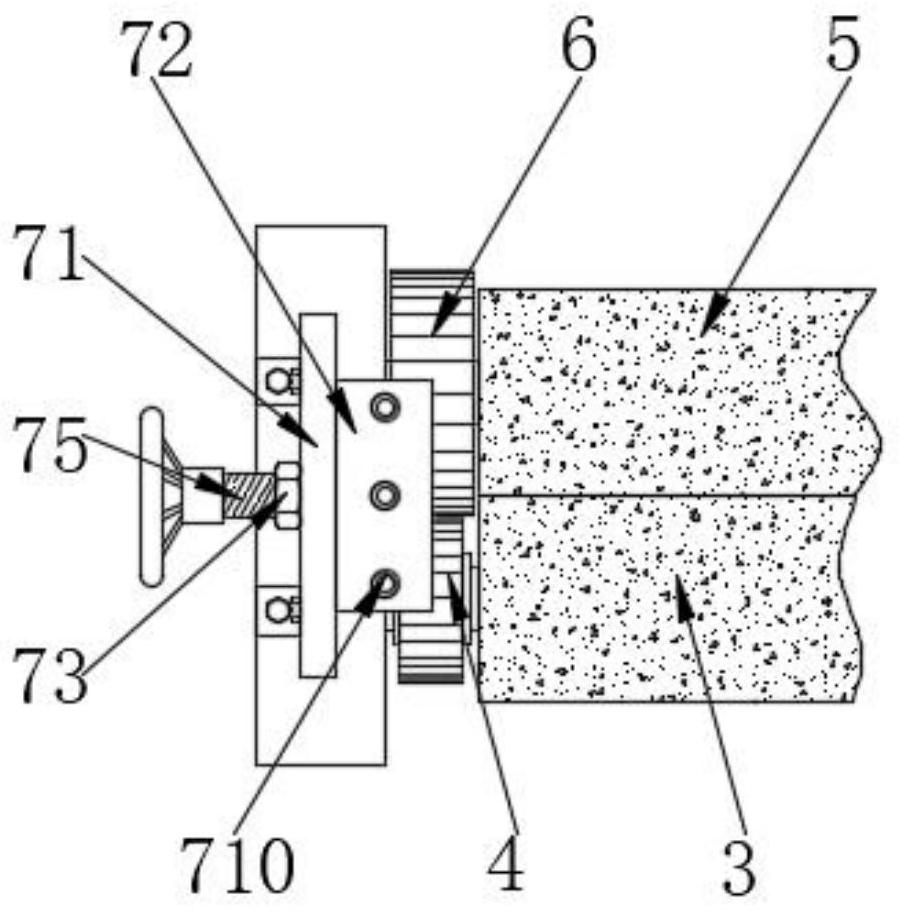 High-strength HDPE drainage pipe and production method thereof