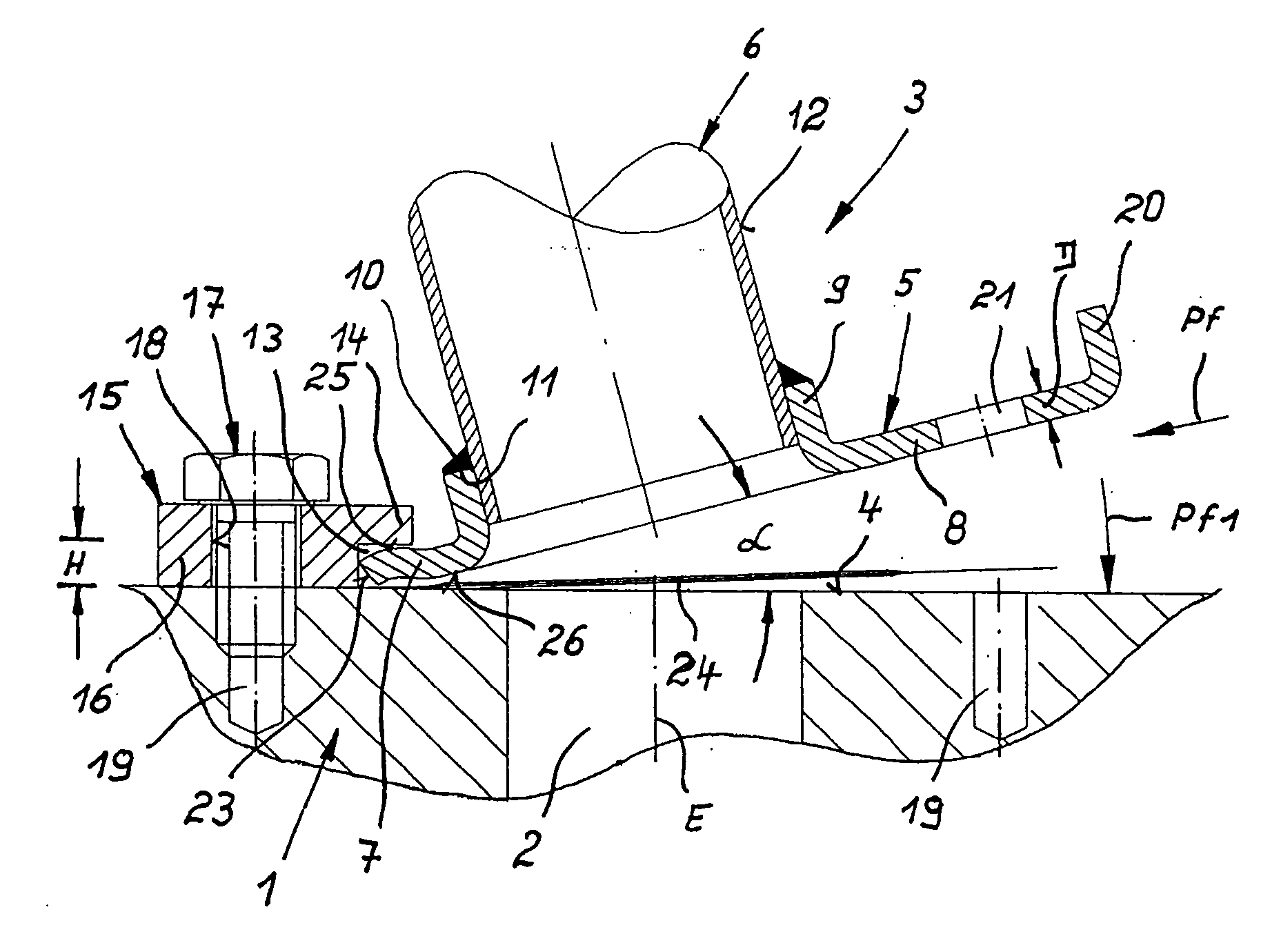 Arrangement for securely mounting an exhaust manifold to the cylinder head of an internal combustion engine