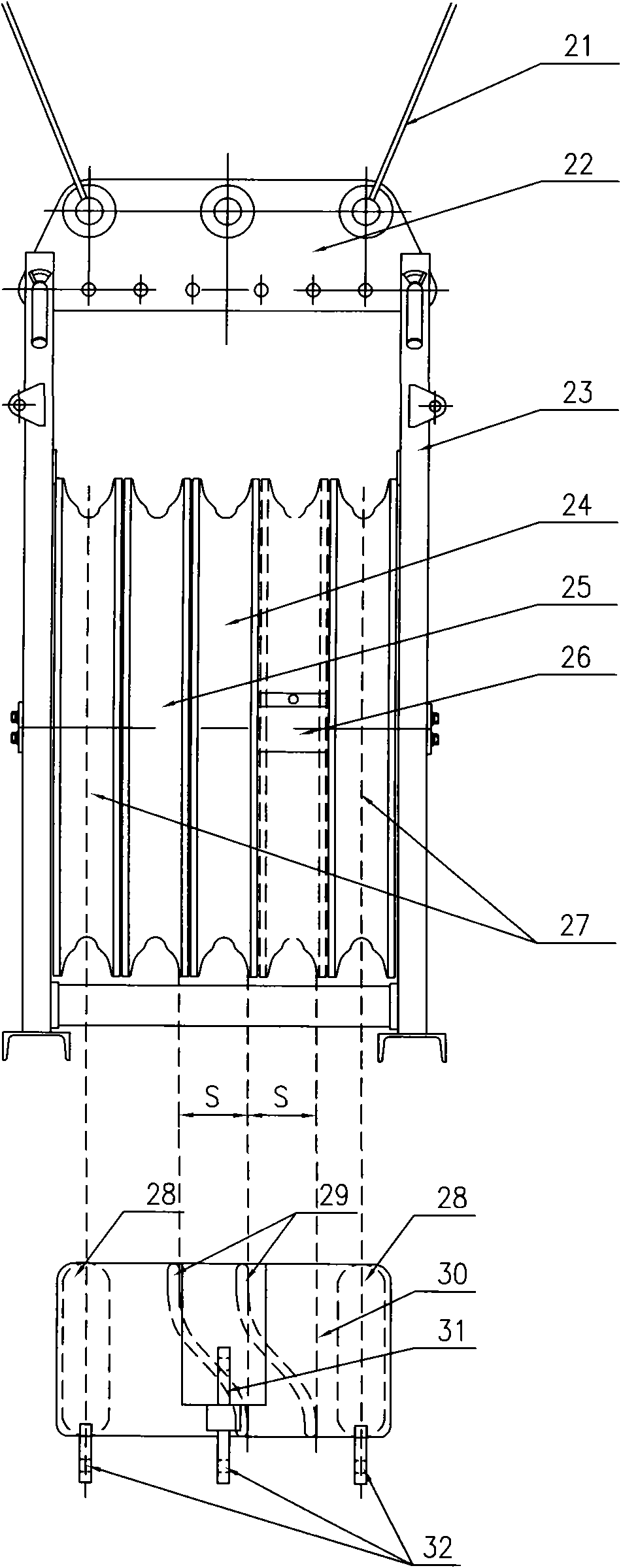 Symmetrical arrangement force balance type tackle for paying-off with a pull walking board and three wires and pull walking board