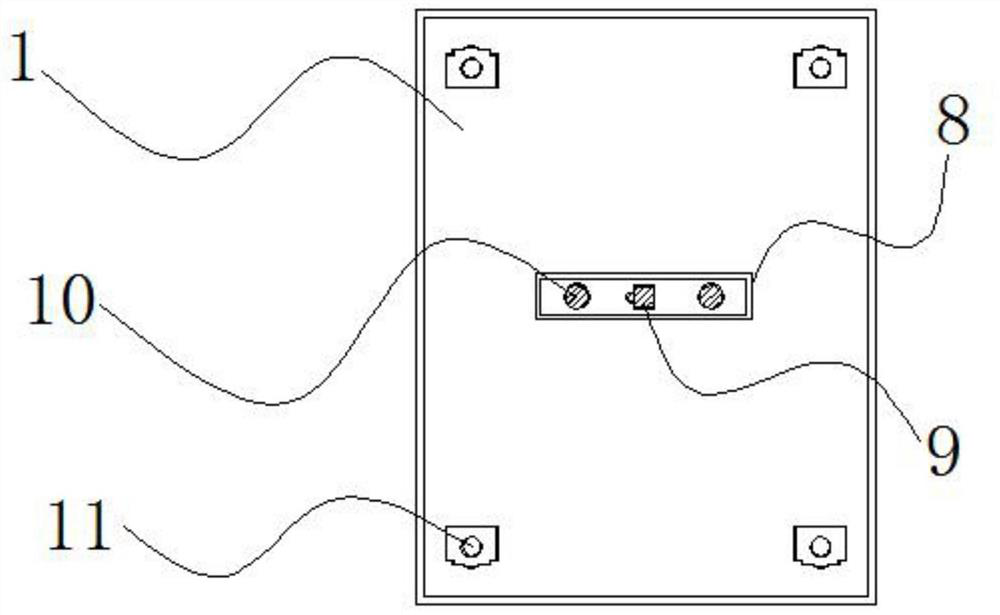 Switch device with layered structure and convenient to assemble