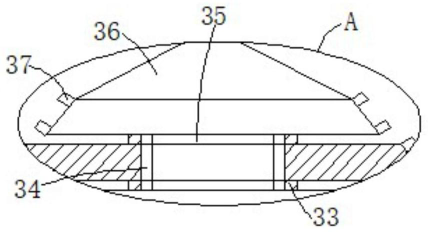 Waste plastic housing crushing device for home appliance production and crushing method