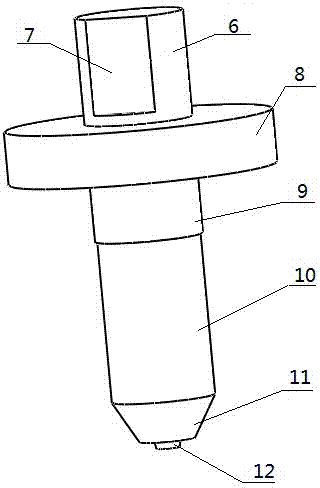 Stirring friction connecting device capable of reducing deformation and removing flashes