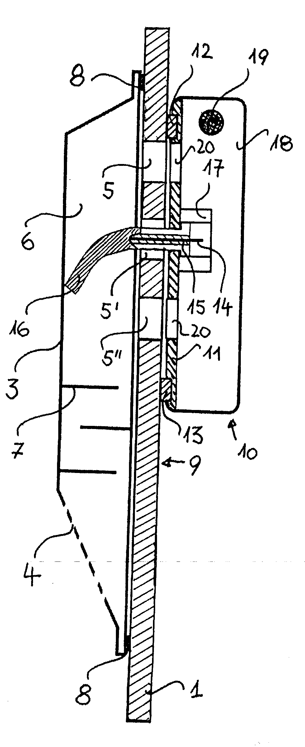 Arrangement of an antenna on a container