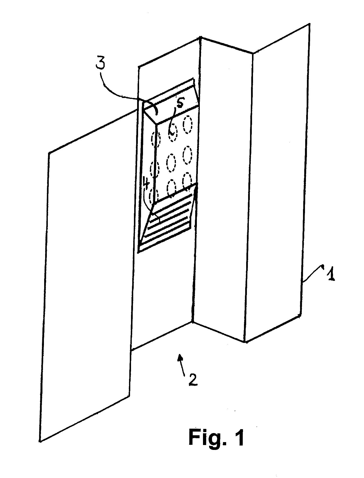 Arrangement of an antenna on a container