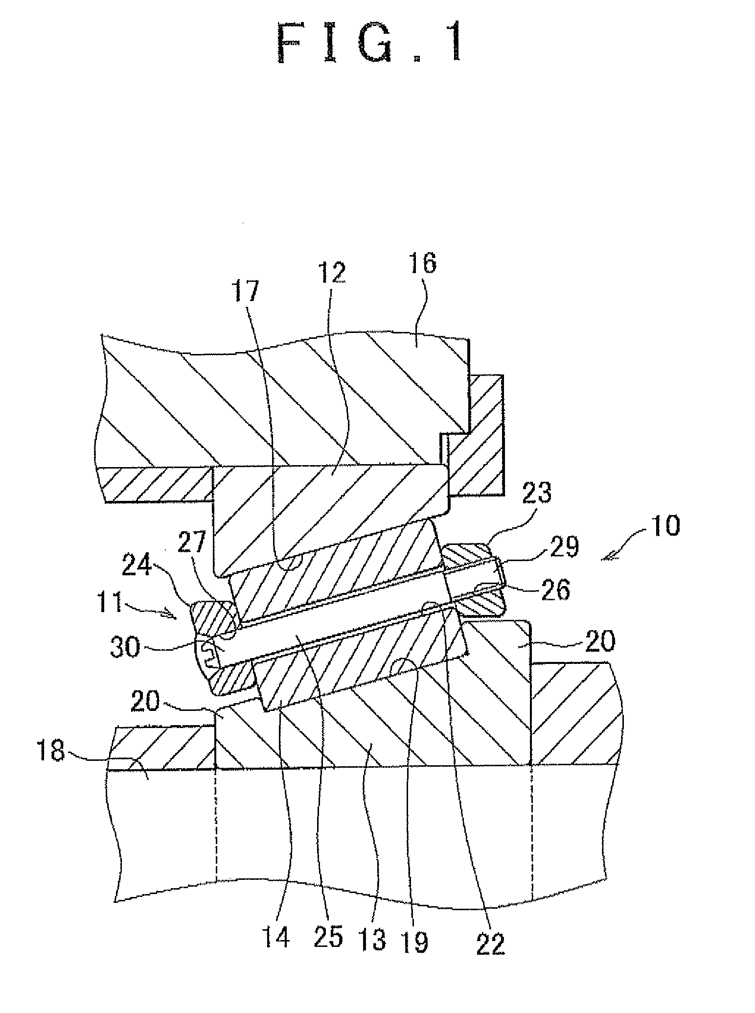 Load detecting device for roller bearing and roller bearing apparatus