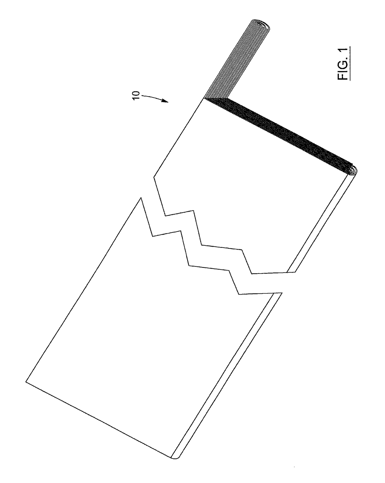 Paperboard corner, and method of manufacturing the same