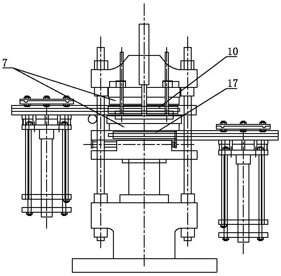 Automatic production equipment for hot water bag and method for producing hot water bag