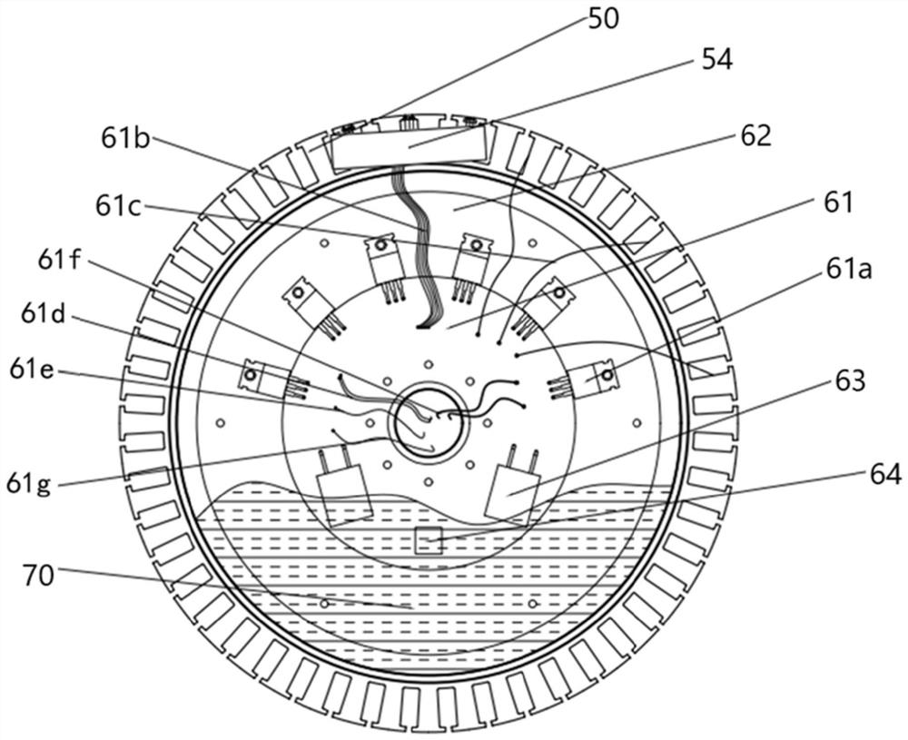 Anti-electromagnetic interference control method and motor controller integrated assembly for electric vehicle