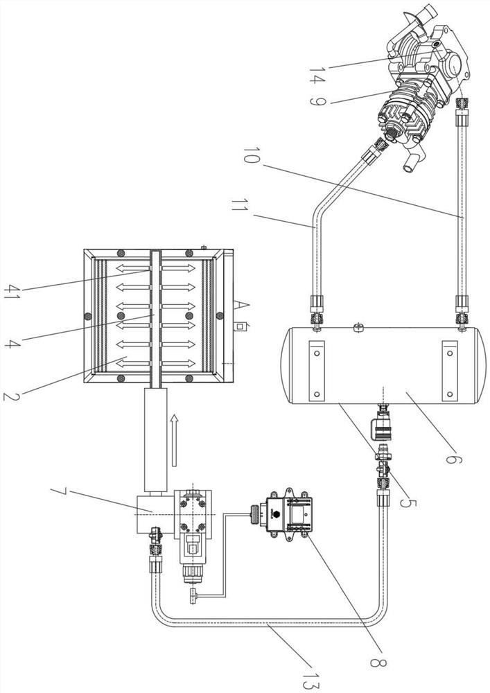 Radiator, engine cooling system with same and engine