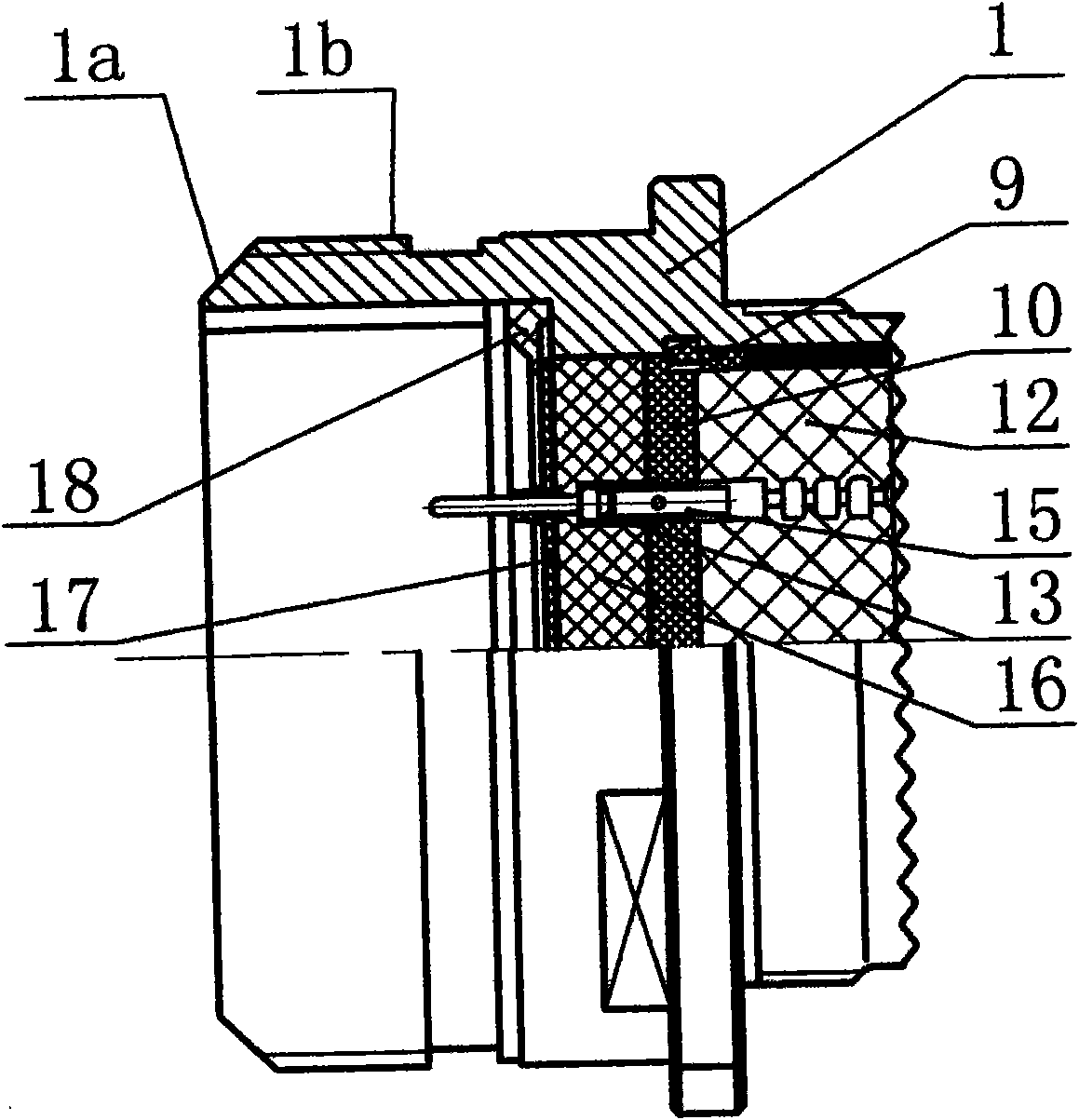 Electric connector resisting nuclear electromagnetic pulses