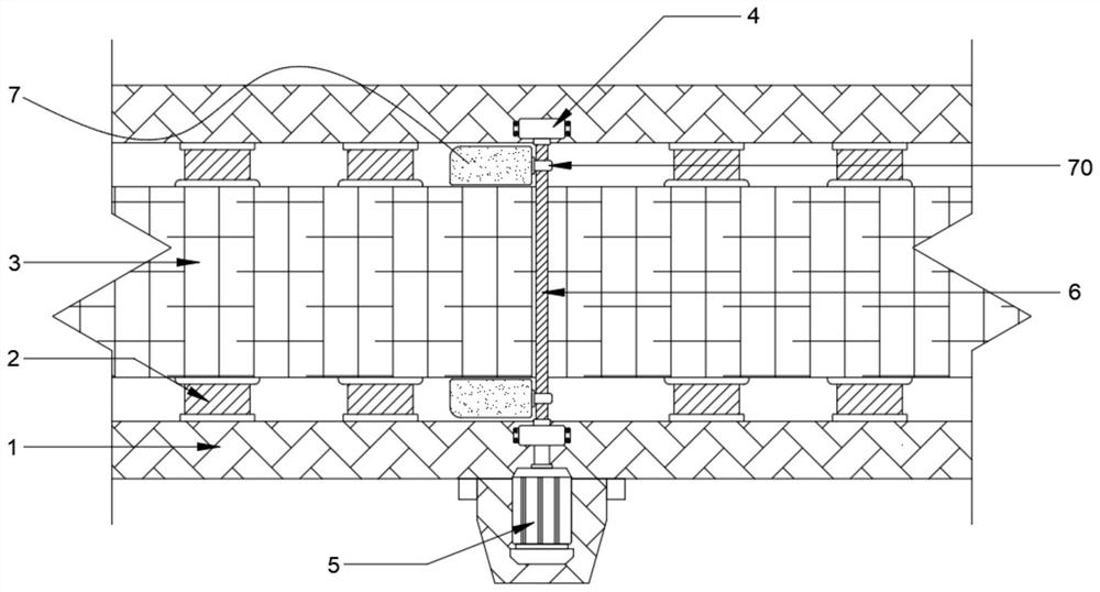 Mask processing face-turning device capable of preventing mask from slipping off