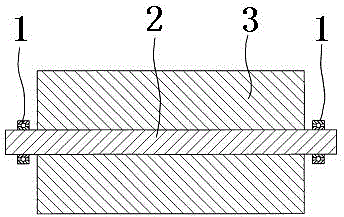 Composite material roller and preparation method thereof